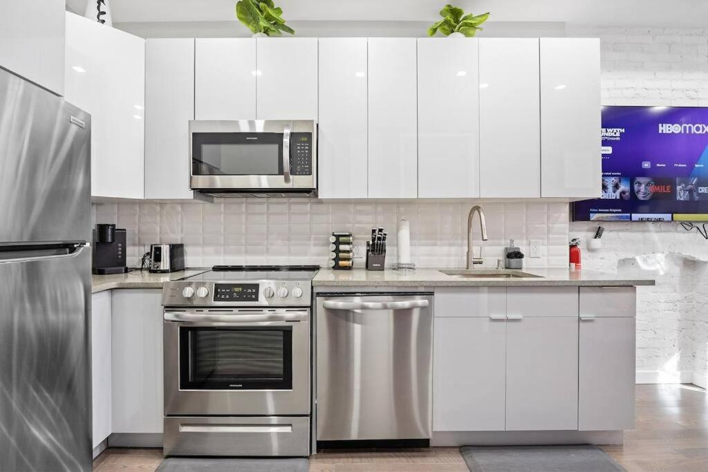 Appartement Swj 2Nd - Times Sq, Brooklyn Bridge, Lga In 15 Min à New York Extérieur photo